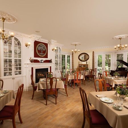 אוקובוג'י The Oakwood Inn מראה חיצוני תמונה